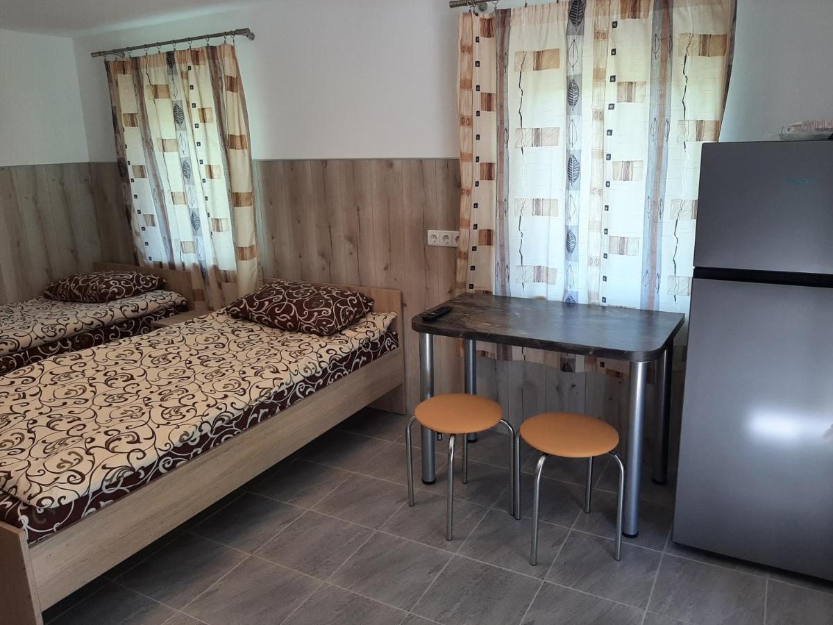 Rooms For Rent Паневежис Екстер'єр фото